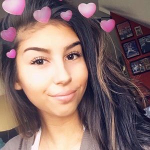 Meet your Posher, Nadia